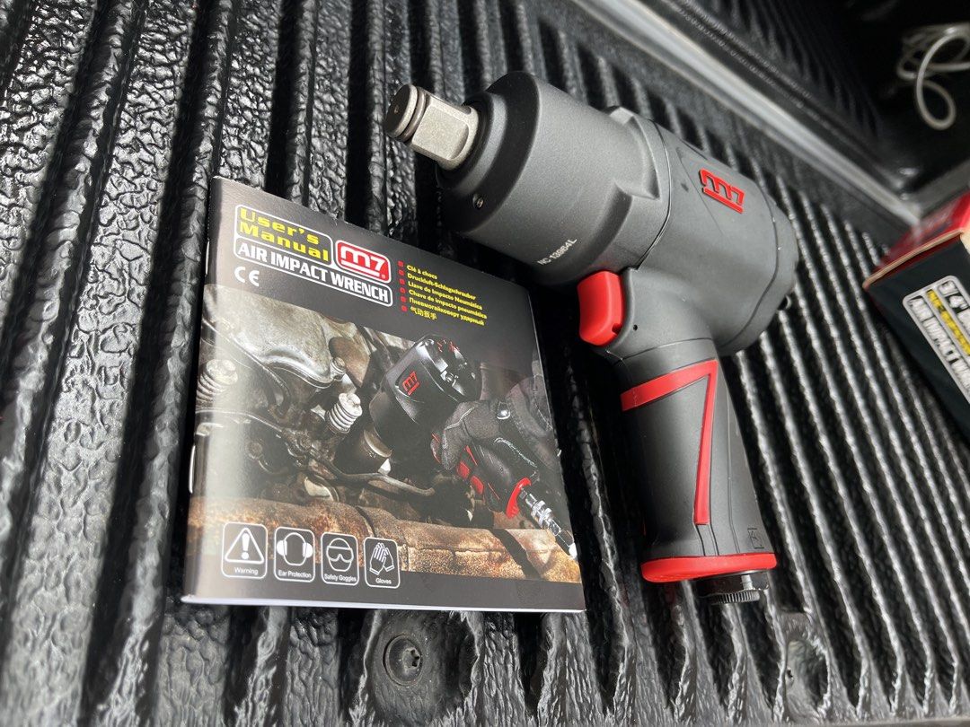 Impact Wrench Light Weight 3/4” (Category: Construction Tools & Equipment) located in Manila. Submitted by santiago0721 (Listing ID 1426253602, Image 2). Description: Heavy Duty Unit High torque Capacity 1898 NM Max Light Weight 1.9 Kg Hose size needed 3/8” Free delivery within Metro Manila & nearby areas With after sales support.