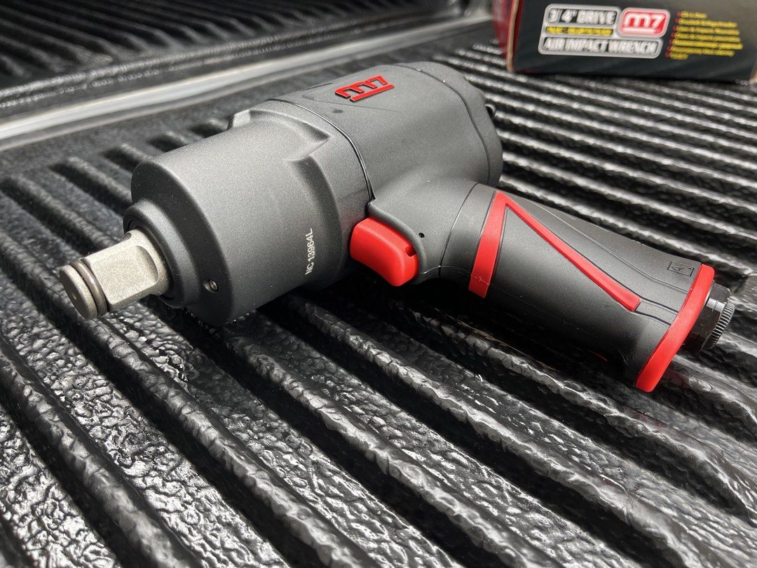 Impact Wrench Light Weight 3/4” (Category: Construction Tools & Equipment) located in Manila. Submitted by santiago0721 (Listing ID 1426253602, Image 3). Description: Heavy Duty Unit High torque Capacity 1898 NM Max Light Weight 1.9 Kg Hose size needed 3/8” Free delivery within Metro Manila & nearby areas With after sales support.