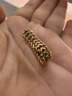 (Category: ) located in . Submitted by shaoe1616 (Listing ID 1426296878, Image 1). Description: .