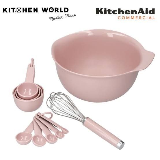 KitchenAid Baking Set (Category: Bakeware) located in Laoag. Submitted by loml.t.zt (Listing ID 1426296984, Image 2). Description: Kitchen Aid Baking Set.