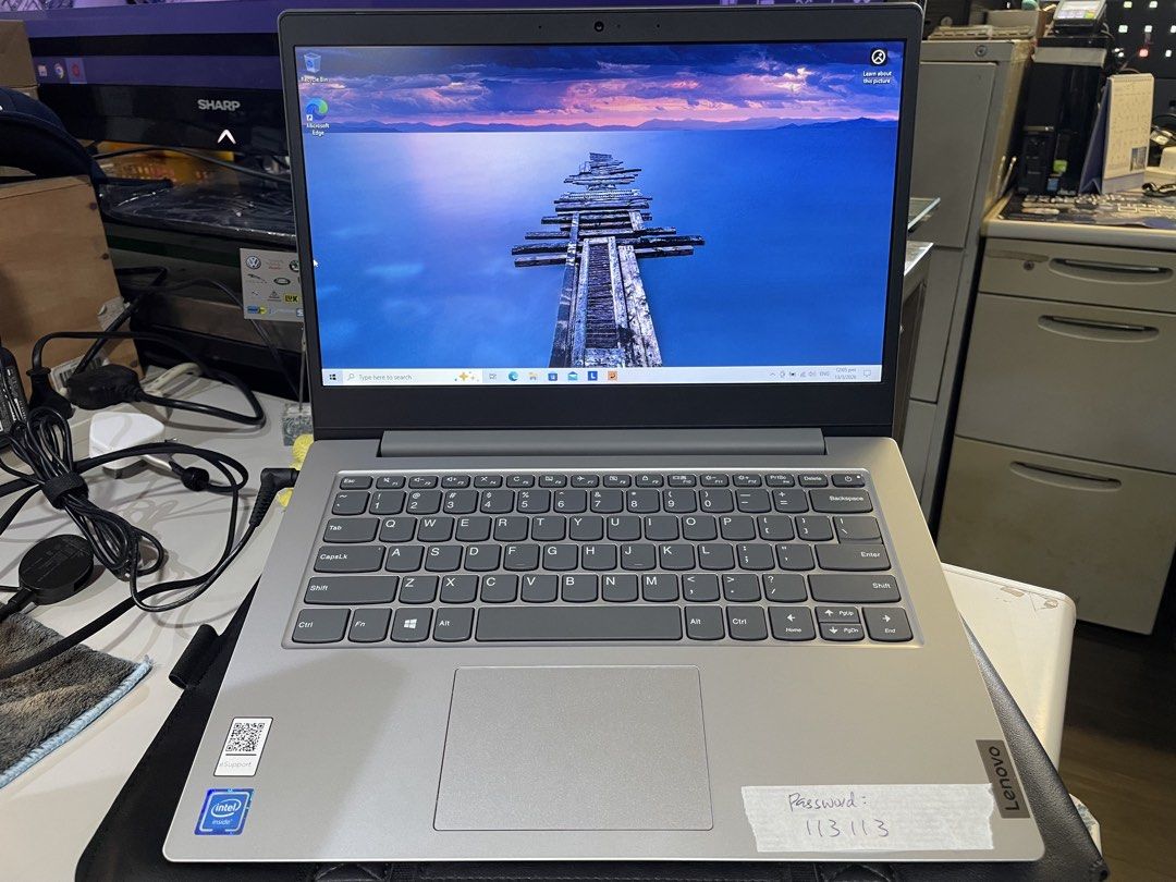 Lenovo IdeaPad 1 14IGL05 Laptop