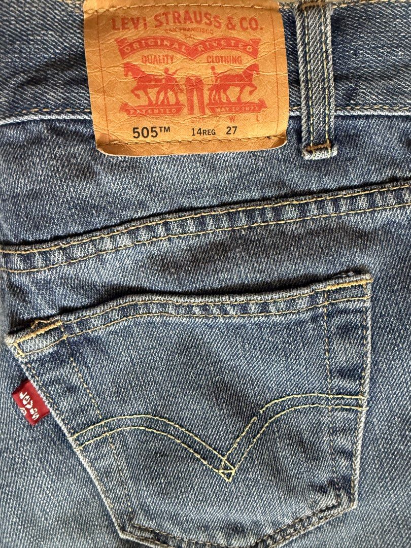 Levi's 505 Denim Shorts - 14 Reg (Category: Shorts) located in Panglao. Submitted by whatsdbuzz (Listing ID 1426270915, Image 2). Description: Authentic Levi's 505 Boys denim shorts Size 14 reg w27.