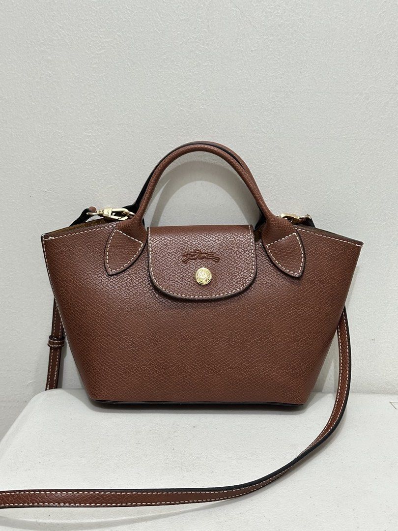 Longchamp Le Pliage Epure Bag (Category: Luxury Bags & Wallets) located in Manila. Submitted by spiceverythingnice (Listing ID 1426246552, Image 1). Description: Longchamp Le Pliage Epure Bag With Sling.