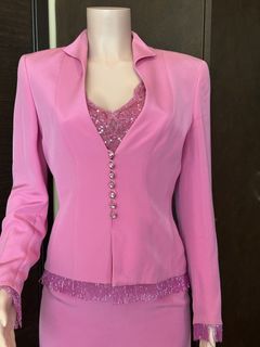 (Category: ) located in . Submitted by dtie_closet (Listing ID 1426317941, Image 1). Description: .