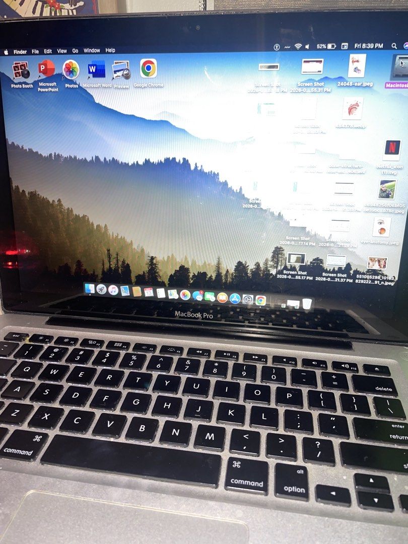 MacBook Pro (Category: Laptops & Notebooks) located in Manila. Submitted by mikay3laph (Listing ID 1426306291, Image 2). Description: Selling this Macbook Pro 2011 500gb ssd no issues for only 5k! i got the battery changed na po very new po and cost 4k can still use for students, kaya teams, chatgpt, tiktok, imessage etc. bank transfer only po ! comes with charger unit pouch po buyer shoulders sf po.