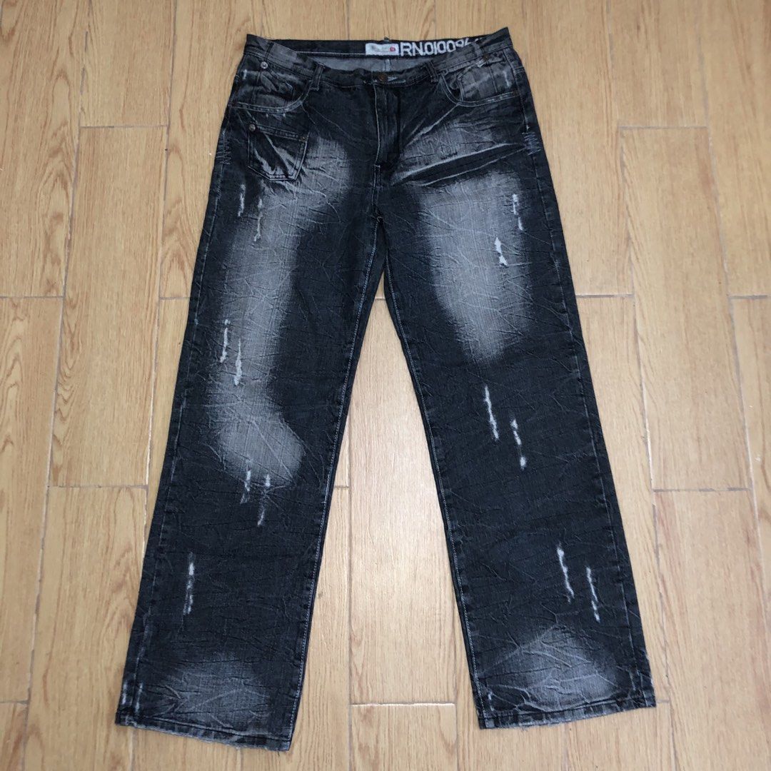 Mail Project Alternative Denim (Category: Jeans) located in Manila. Submitted by aehls (Listing ID 1426190923, Image 2). Description: ⋆ waist 34 ⋆ length 43.5 ⋆ hem 16 ⋆ distressed hem ❦ mine @ 799 PHP note ! color may vary due to lighting .