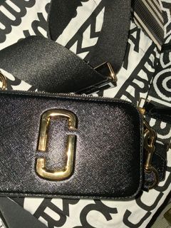 (Category: ) located in . Submitted by yanajuls (Listing ID 1426291811, Image 1). Description: .