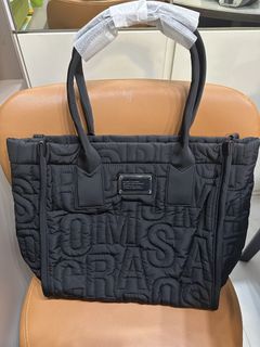 （分類：）位於 。 由 mmoossha 提交（商品編號 1426308867，圖片 1）。簡介： 。