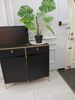 (Category: ) located in . Submitted by aliaini (Listing ID 1424702278, Image 1). Description: .