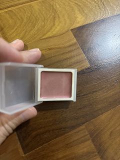 (Category: ) located in . Submitted by recycle.boutique_ (Listing ID 1426316246, Image 1). Description: .