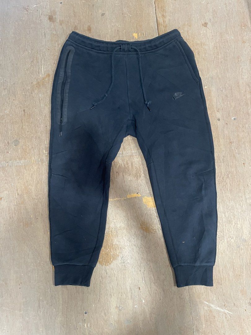 Nike Tech Fleece Sweatpants XXL Black (Category: Joggers) located in Davao. Submitted by erwin_james (Listing ID 1426201884, Image 1). Description: NIKE TECH FLEECE SWEATPANTS GOOD AS NEW NO ISSUE DIMENSION:OSFA/39 SIZE:2xl.