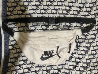 (Category: ) located in . Submitted by jayhustla1.0 (Listing ID 1426330432, Image 1). Description: .