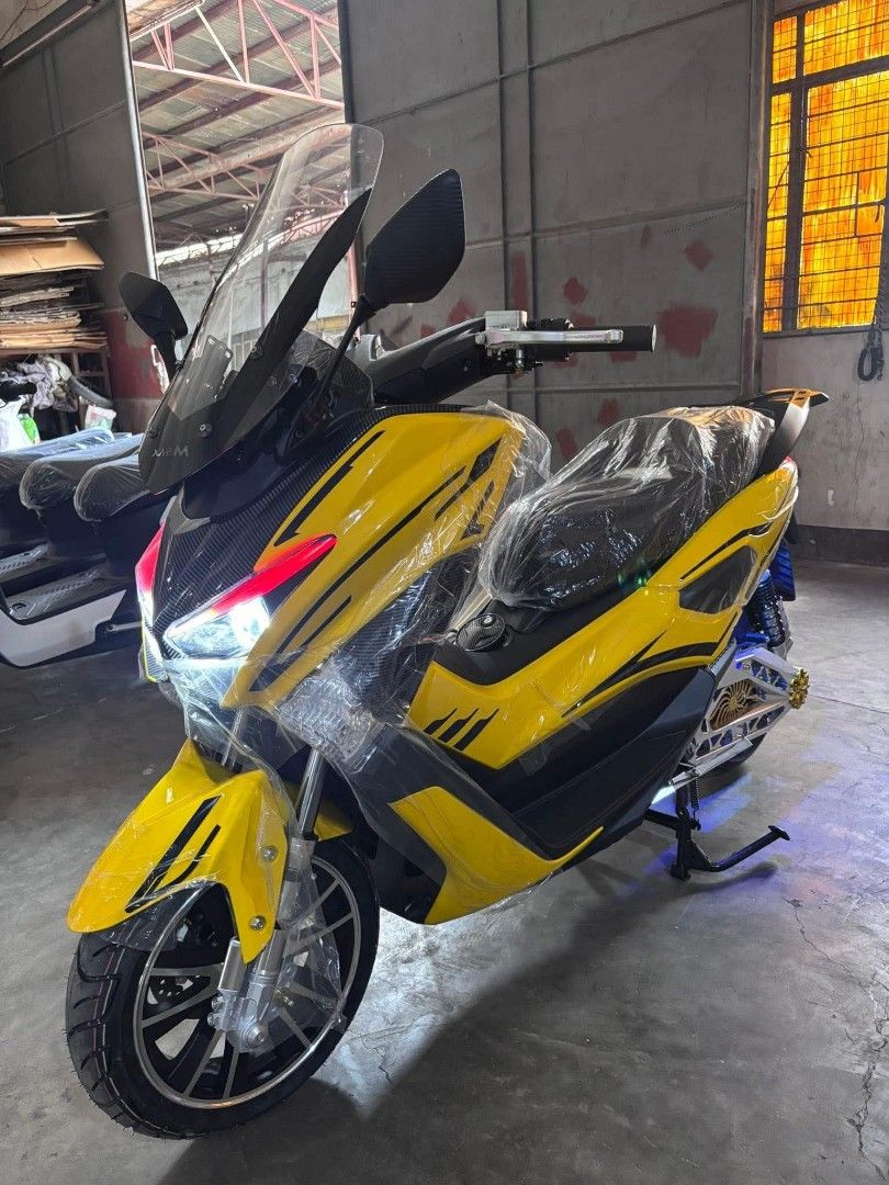 Nmax scooter ebike (Category: Bicycles) located in Manila. Submitted by saguittarian06 (Listing ID 1426355228, Image 1). Description: NMAX E Sccot SPECS: BATTERY LITTIUM: 72V130AH CONTROLER: ND 72890 MOTOR HUB: QS3000X39WP RANGE: 200-280KM CALIPER AND MASTER UPGRADED: BRAND MINGZE RADIAL FRONT.
