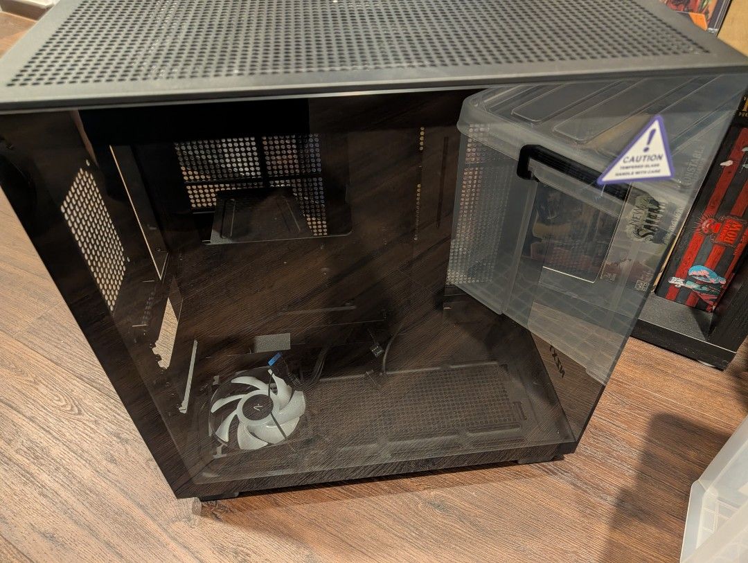 NZXT H9 Flow (Black) Case65716925725443112