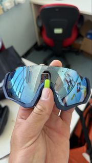 （分類：）位於 。 由 ChxnJay 提交（商品編號 1426220792，圖片 1）。簡介： 。