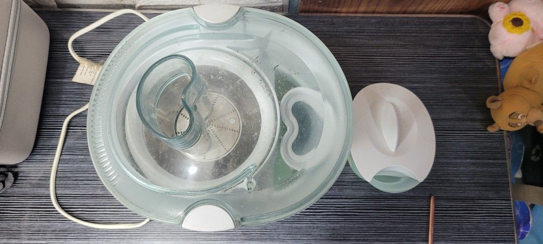 Philips Juicer (Category: Juicers, Blenders & Grinders) located in Sablan. Submitted by gongonshelley12 (Listing ID 1426310386, Image 2). Description: 👉👉499 ONLY👈👈 PHILIPS JUICER WORKING VERY GOOD USED TO EXCELLENT MALINIS PO ANG LOOB LINISAN U NA LANG PO SA LABAS.