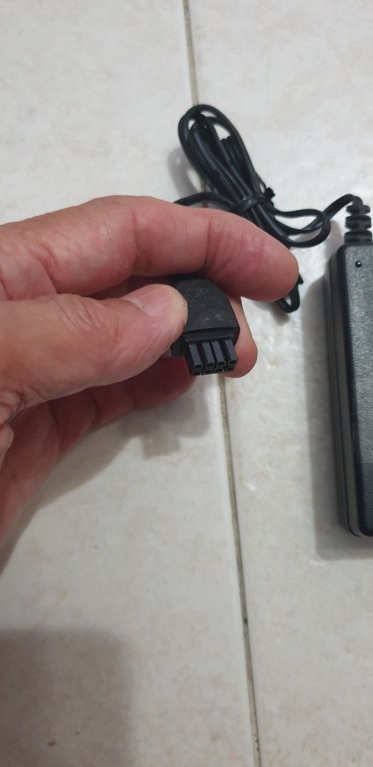 Power adapter 12V 1.25A405996256951029761