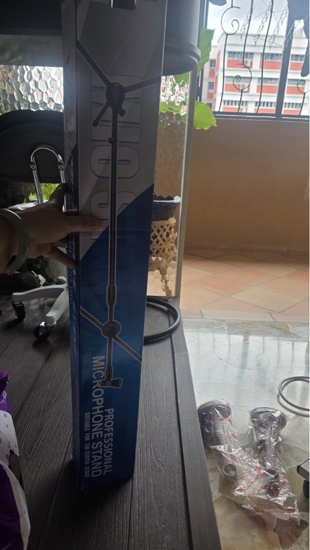 Professional Microphone Stand - New65738181015937110