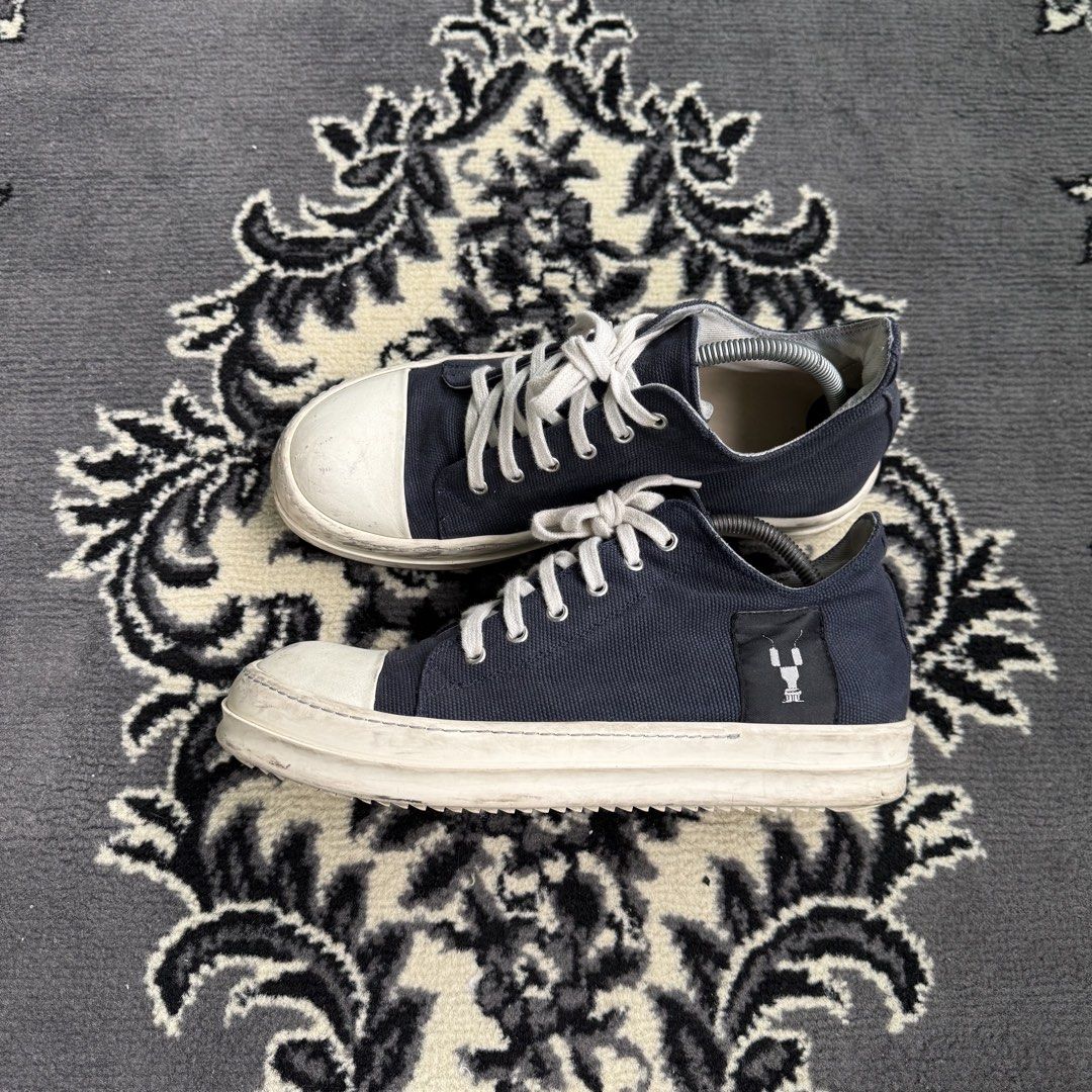 Rick Owens Drkshdw Navy Ramones Low (Category: Sneakers) located in Quezon City. Submitted by jawnzslayer (Listing ID 1426302703, Image 1). Description: ro drkshdw logo navy ramones no box, pair only size 43 can fit 10-10.5 worn condition.