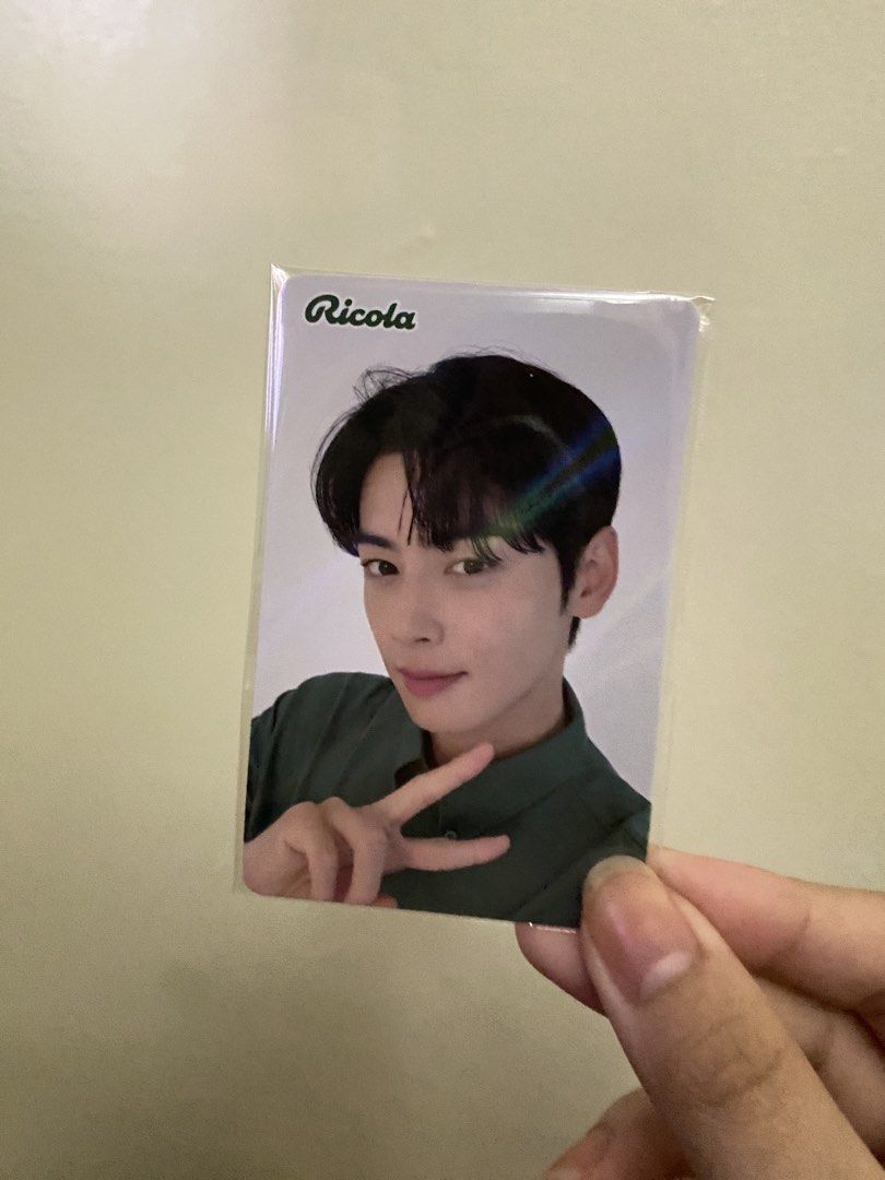 Ricola Cha Eun-woo Photocard (Category: K-Wave Merchandise) located in Manila. Submitted by l0vedbyk (Listing ID 1426302823, Image 2). Description: - i just bought the candy tho not a fan of cha eun woo. - photocard was well take can, no damage at all. 📍manila city.