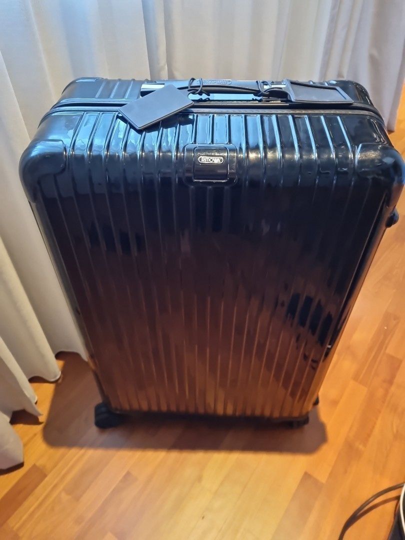RIMOWA Salsa Deluxe / Essential w/ e-Tag (Category: Luxury Bags & Wallets) located in Quezon City. Submitted by thriftymnl_ (Listing ID 1426210702, Image 3). Description: RIMOWA Salsa Deluxe / Essential with e-Tag - Available Colors: Yachting Blue, Orient Red, Brown - Features the iconic RIMOWA design pre-LVMH ownership - Equipped with e-Tag for easy check-in - Lightweight Durable and Stylish - Perfect for travel Material: Polycarbonate Made in C
