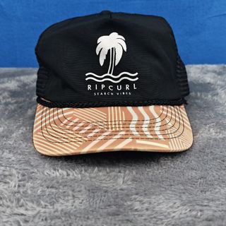 (Category: ) located in . Submitted by uniclothing (Listing ID 1426201864, Image 1). Description: .