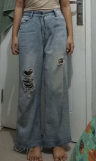 (Kategori: ) berada di . Dikirim oleh salsaaaa4_ (ID iklan 1426332288, Gambar 1). Deskripsi: .