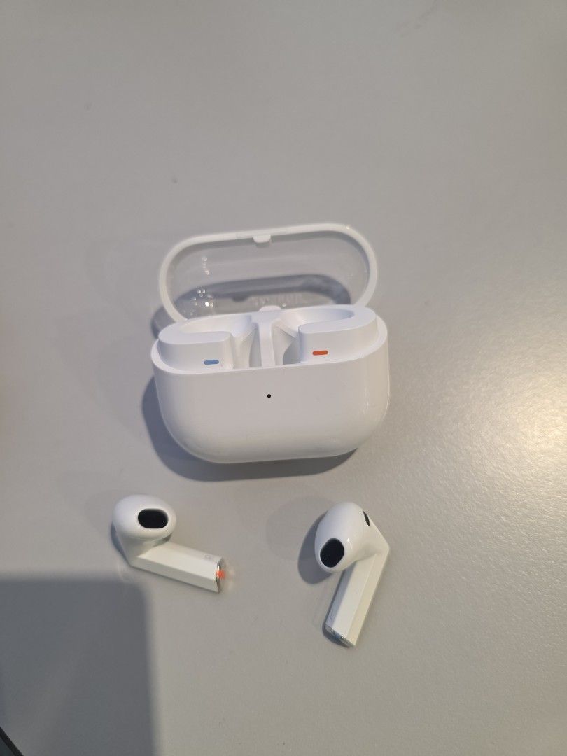 Samsung buds 3407717106397358082