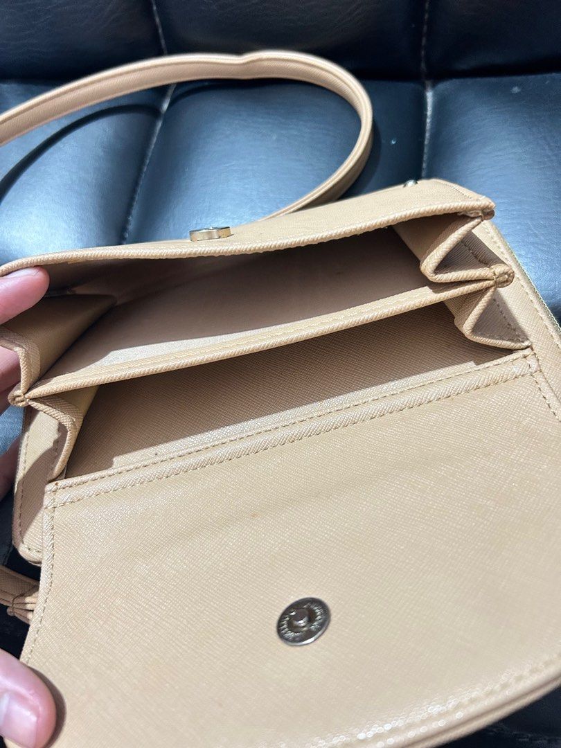 Sanrio - My Melody Wallet Bag (Category: Wallets & Card holders) located in Quezon City. Submitted by secondglanceph (Listing ID 1426251444, Image 3). Description: No flaws. Just signs of use, barely noticeable. In good condition. .