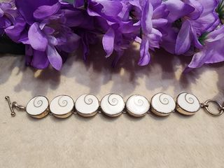 (Category: ) located in . Submitted by royal_treasure_trove (Listing ID 1426243456, Image 1). Description: .