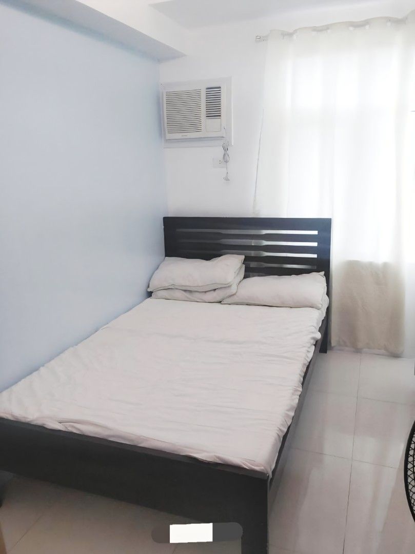 CONDO UNIT FOR RENT (Category: Apartments & Condos) located in Makati City. Submitted by fortuneflow888 (Listing ID 1426209516, Image 3). Description: * Location: Vista Taft Residences 2587 Taft Ave, Malate, Manila, 1004 Metro Manila Looking for a comfortable and ready-to-move-in home in the heart of Manila? This fully furnished and newly renovated studio unit is perfect for students, young professionals, or anyone who wants convenient city livin