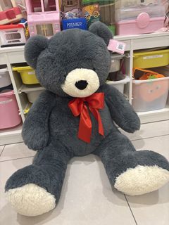 (Category: ) located in . Submitted by meowee8 (Listing ID 1426298439, Image 1). Description: .