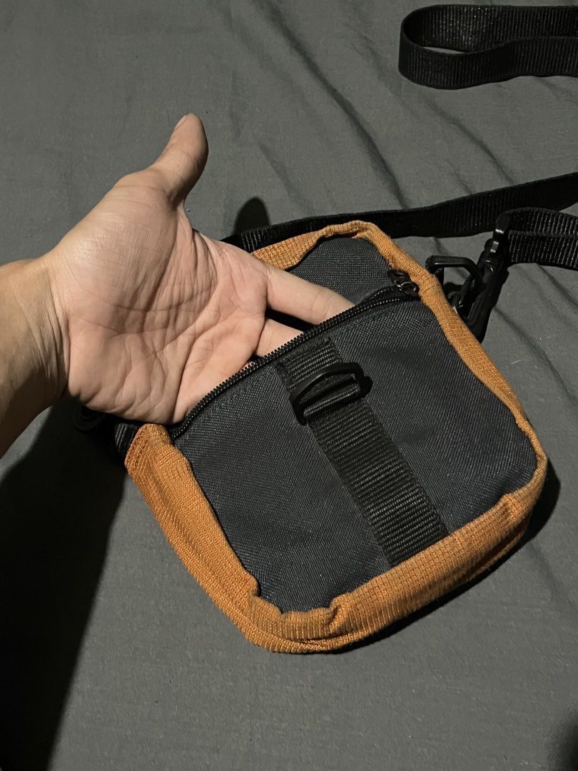 Vintage Adidas Sling Bag (Category: Sling Bags) located in Las Pinas. Submitted by secondskinph (Listing ID 1426312122, Image 3). Description: Vintage Adidas Sling Bag – Rare • Rare vintage Adidas sling bag • Adjustable strap with secure zip compartments • Compact yet functional • Ideal for collectors or streetwear enthusiasts • Color may vary due to lighting • Condition: Excellent / 9/10 • CR: 9/10 • P699 .