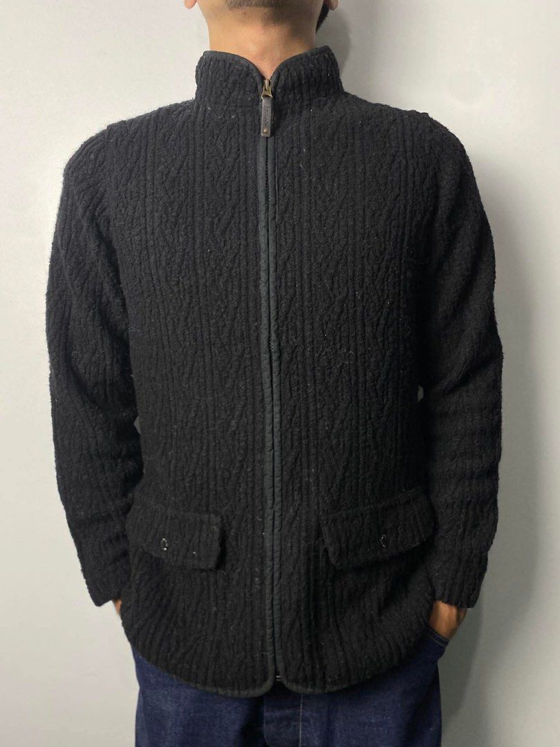 Vintage Filson Spyder Cable Zip Jacket (Category: Coats, Jackets and Outerwear) located in Baguio. Submitted by themgarbage (Listing ID 1426326118, Image 1). Description: Condition:Great Size tagged:M Width:20 Length:27 Shoulders:15 Sleeves:25.
