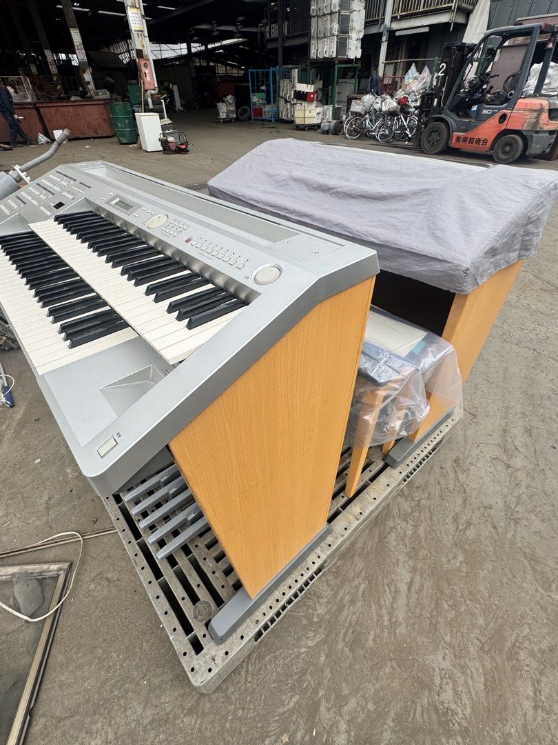 Yamaha Electronic Organ ELS-01 / ELB-01 (Category: Musical Instruments) located in Manila. Submitted by doroselectronics (Listing ID 1426375878, Image 2). Description: YAMAHA ELS / ELB ELECTONE ELECTRONIC ORGANS Original Yamaha Electone organs sourced from a reputable used musical instrument store in Japan — known for quality, reliability, and excellent sound. ✔ Authentic Japan units ✔ Carefully selected for condition ✔ Guaranteed best quality ✔ 