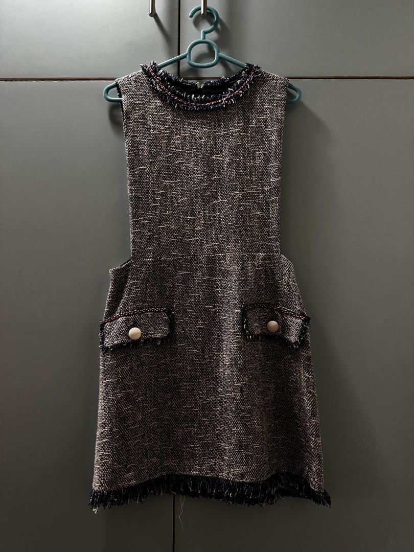 Zara tweed dress (Category: Dresses) located in Quezon City. Submitted by mkr888 (Listing ID 1426242671, Image 2). Description: Hi! Selling my Zara tweed dress. It has faux front pockets and zipper at the back. I think I only used this once. Still in excellent condition. Guaranteed store bought. It can be worn with an inner or top inside. My price is slightly negotiable :) Payment method: Gcash/Maya Thank you! :).
