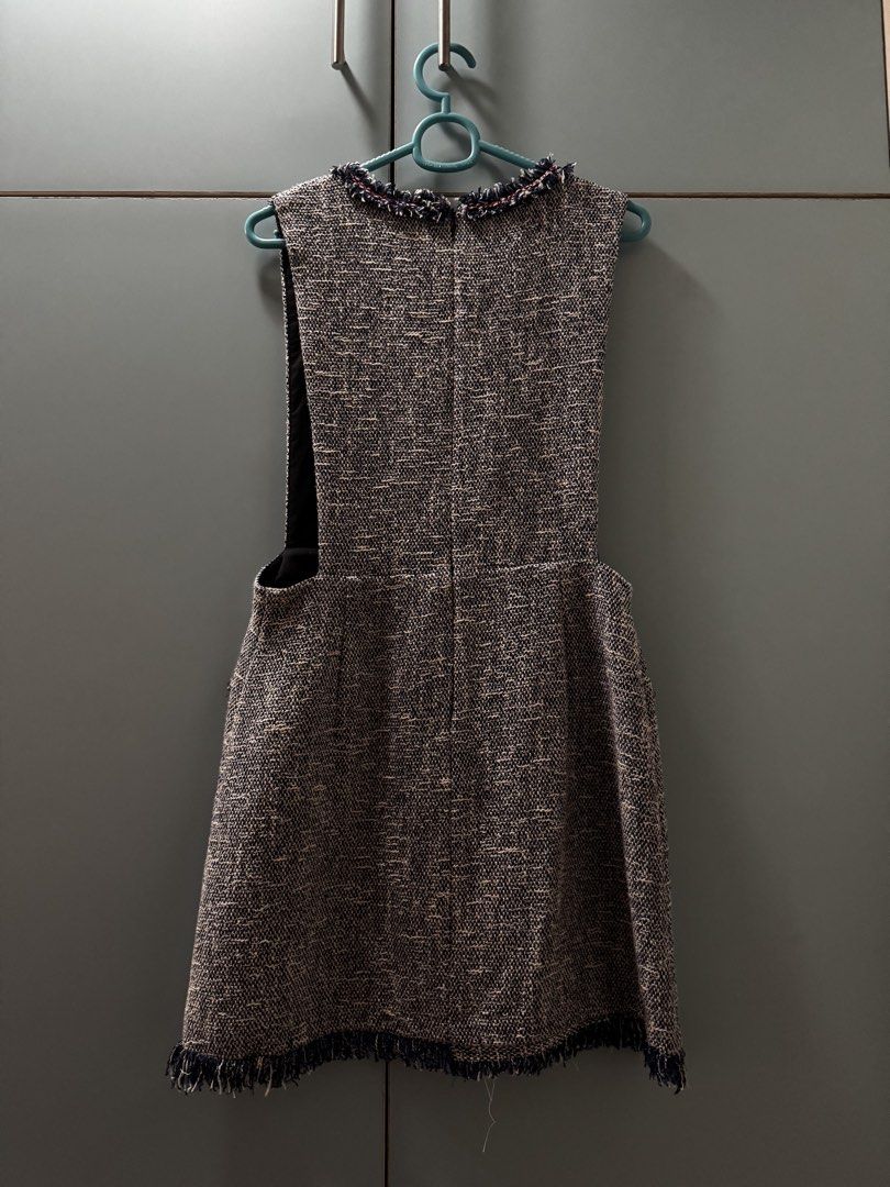 Zara tweed dress (Category: Dresses) located in Quezon City. Submitted by mkr888 (Listing ID 1426242671, Image 3). Description: Hi! Selling my Zara tweed dress. It has faux front pockets and zipper at the back. I think I only used this once. Still in excellent condition. Guaranteed store bought. It can be worn with an inner or top inside. My price is slightly negotiable :) Payment method: Gcash/Maya Thank you! :).