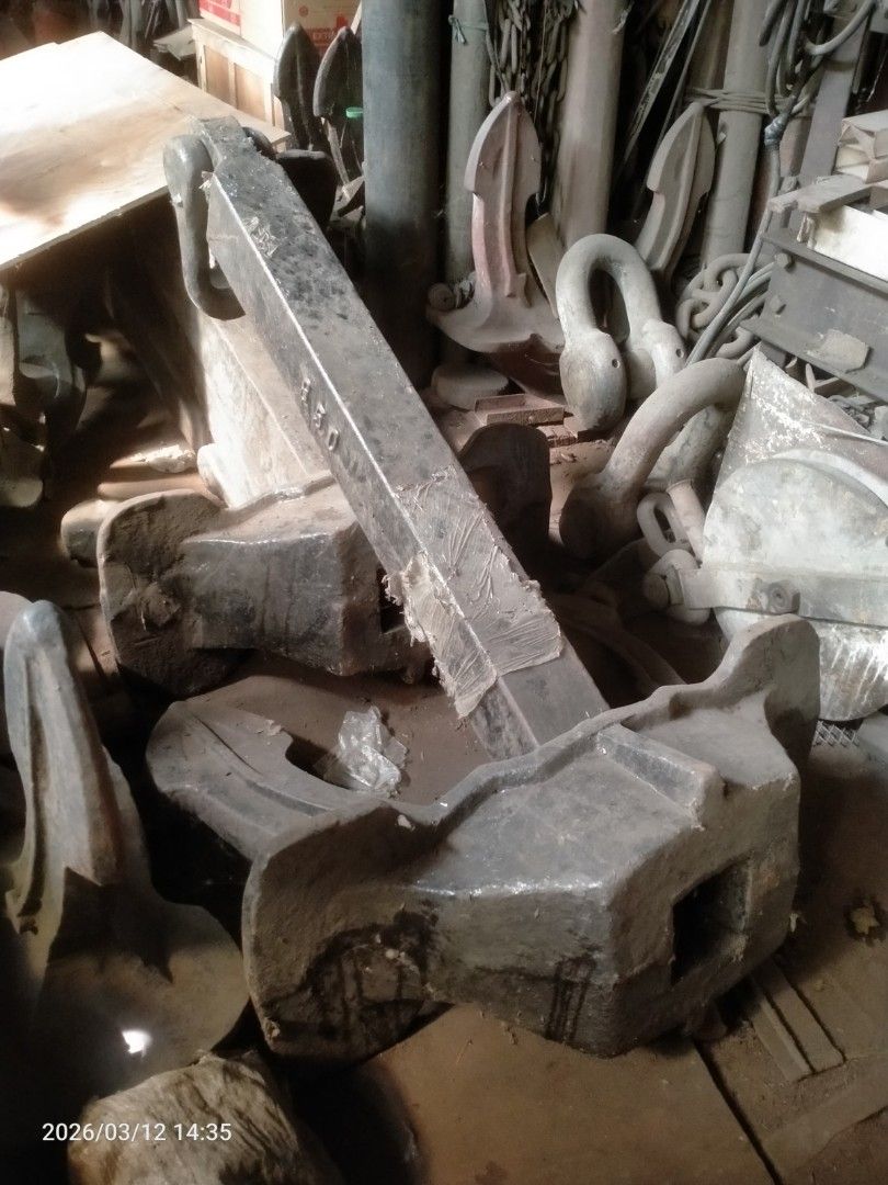 850-kg Marine Ships Anchor (Category: Industrial Equipment) located in Manila. Submitted by cde.manila (Listing ID 1426395100, Image 1). Description: 850-kg Marine Ships Anchor brand new baka need nyo 2 pcs available.
