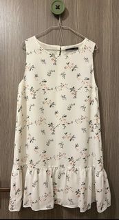 （分類：）位於 。 由 kristyyeah00 提交（商品編號 1426477834，圖片 1）。簡介： 。