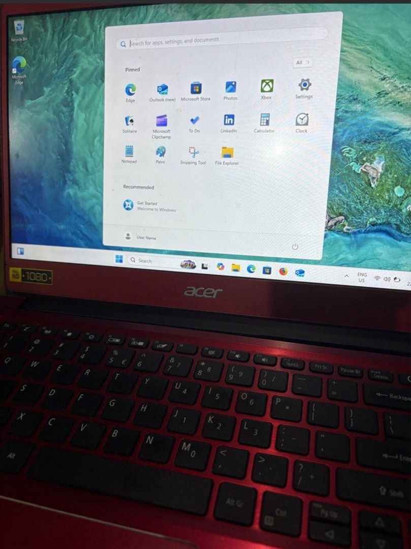 Acer Swift 3 i5 (Category: Laptops & Notebooks) located in Paranaque City. Submitted by jsczz (Listing ID 1426402993, Image 2). Description: 8/128 gb intel i5 no issues unit only needs battery replacement and reformatting rfs: decluttering.