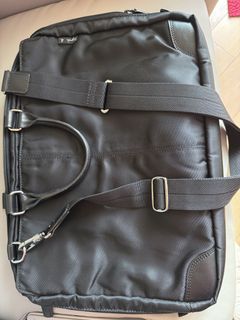 （分類：）位於 。 由 silvialau29 提交（商品編號 1426452353，圖片 1）。簡介： 。