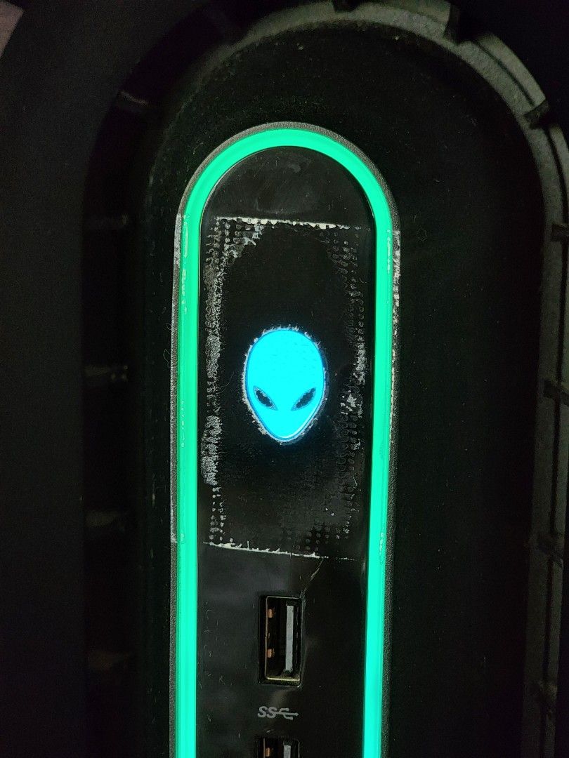 Alienware Aurora R9 Gaming PC - RTX 2060 Super413296667846266882