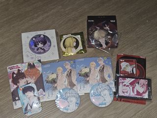 Kanae Chronoir badges, Hobbies & Toys, Memorabilia & Collectibles, Fan ...