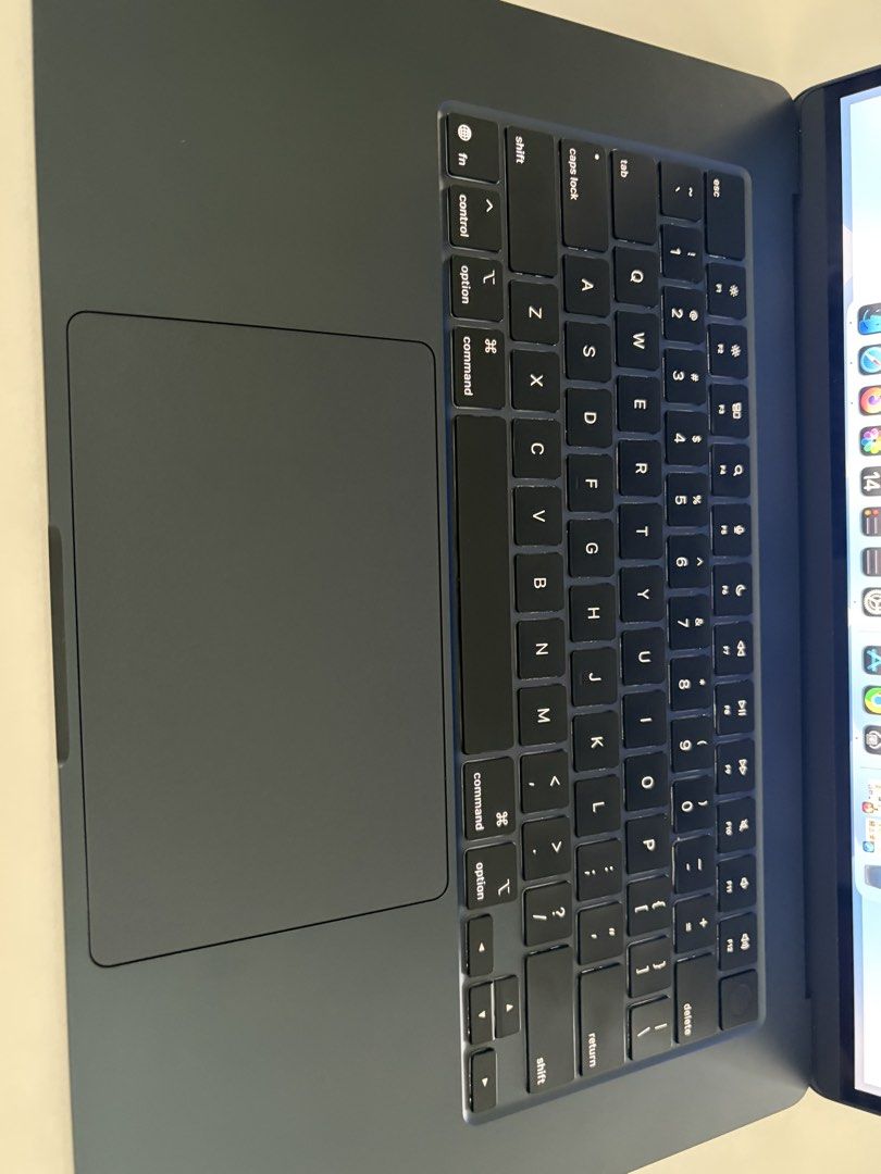 Apple MacBook Air M4 15Inch454007212716871681