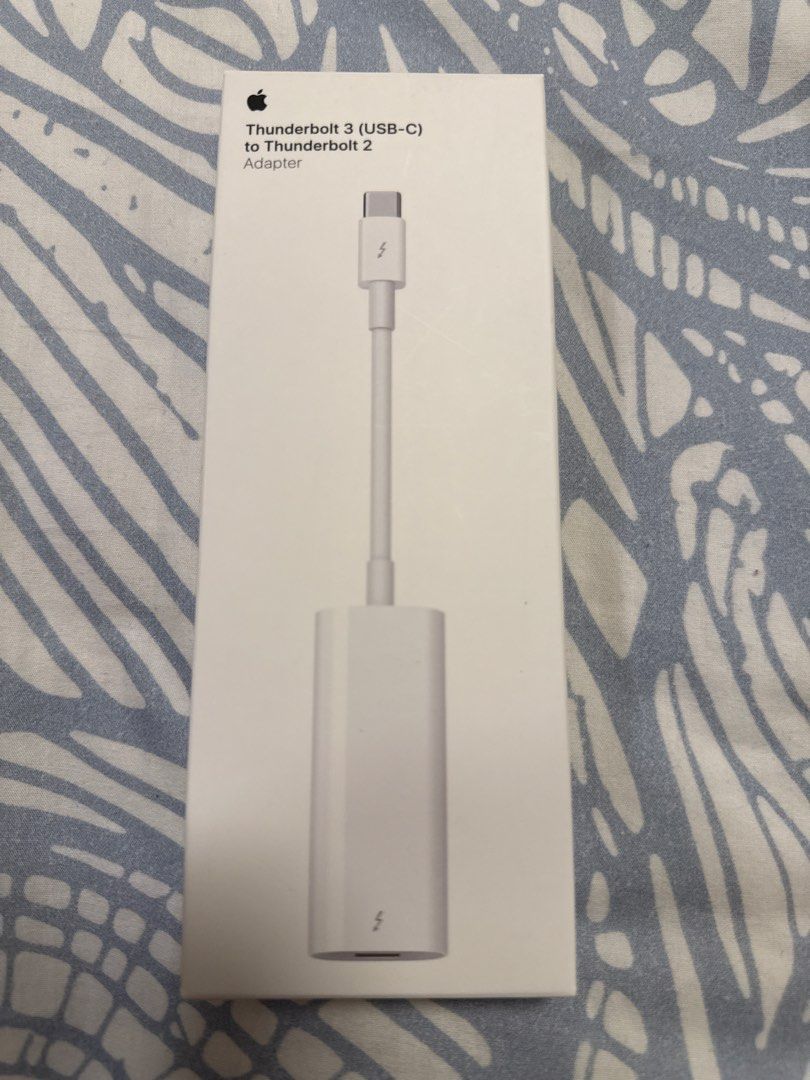 Apple Thunderbolt 3 (USB-C) to Thunderbolt 2 Adapter405991398059560960