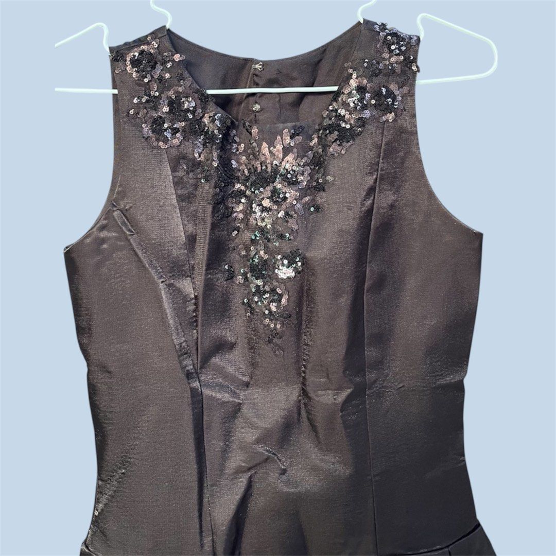 FREE shipping- Black Evening Gown (Category: Evening dresses & gowns) located in Subic. Submitted by pepaydeclutters (Listing ID 1426496989, Image 3). Description: Sturdy fabric Sequins are intact Back zipper is working well Issue: Top most clasp is missing. Easily replaceable though! Buy this, tapos iparent mo! ✨ Worn once and was kept properly in storage. Just needs dry cleaning before use. Neckline: 14 in Bust: 32 in Shoulder to shoulder: 11 i