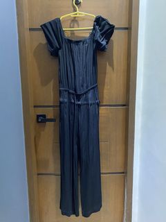 (Category: ) located in . Submitted by lovepreloved13 (Listing ID 1426470666, Image 1). Description: .