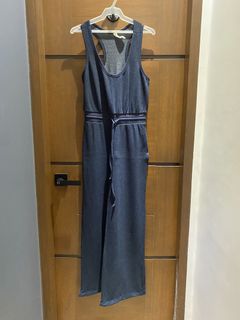 (Category: ) located in . Submitted by lovepreloved13 (Listing ID 1426473130, Image 1). Description: .