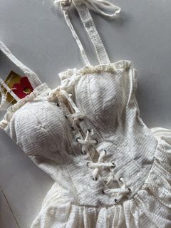 (Category: ) located in . Submitted by sobascloset (Listing ID 1426568851, Image 1). Description: .