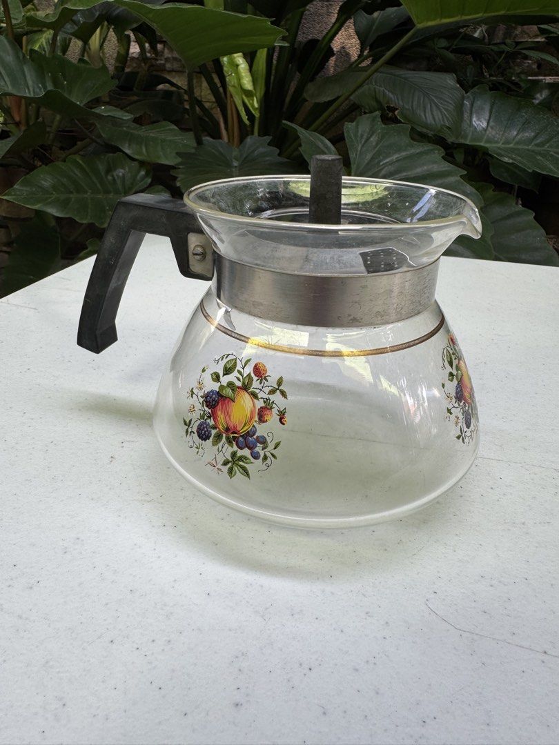 Coffee tea server (Category: Coffee & Tea Tableware) located in Davao. Submitted by parteawares2 (Listing ID 1426444739, Image 2). Description: One piece coffee or tea server .
